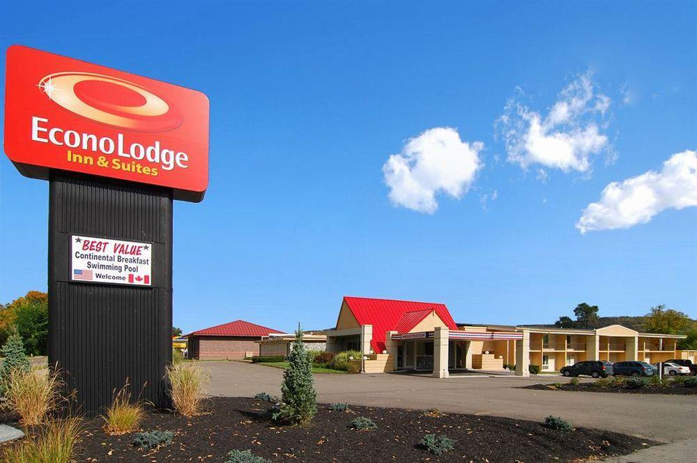 Econo Lodge Inn & Suites Binghamton Exteriér fotografie